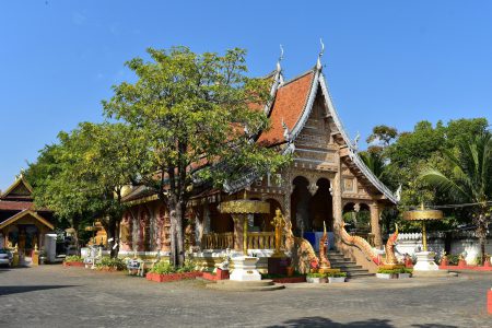 Half-Day Chiang Mai City and Temples Tour Including Doi Suthep
