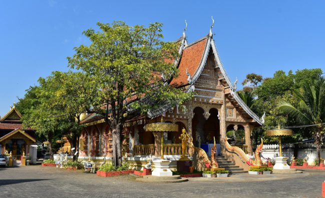 Half-Day Chiang Mai City and Temples Tour Including Doi Suthep